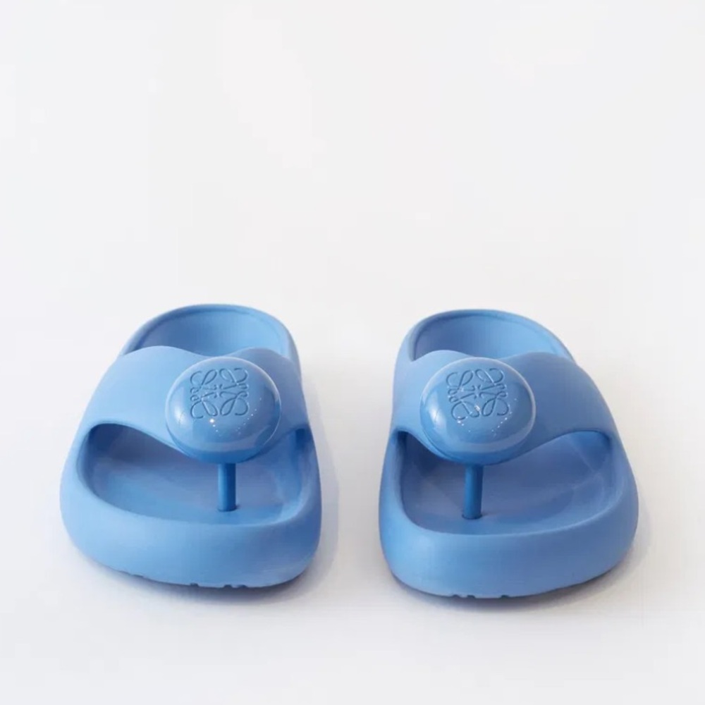 Loewe Paula’s Ibiza Pebble Logo Rubber Slides Blue size 7 NWT box included